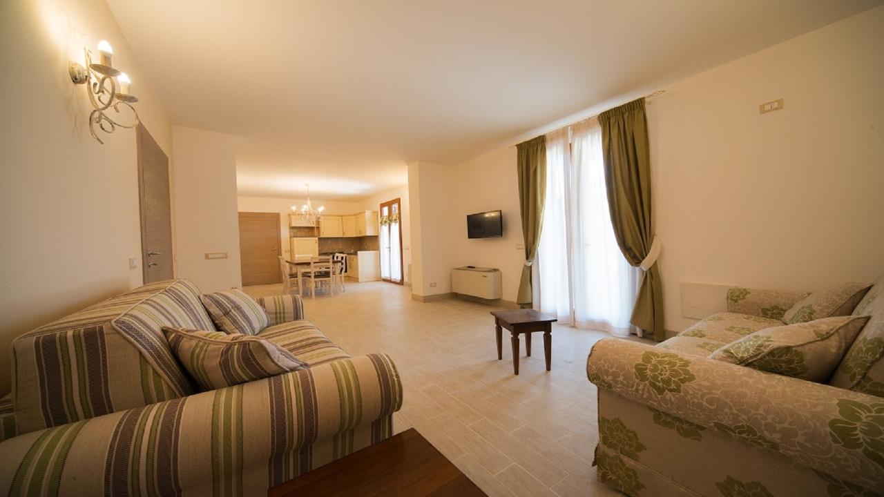 Agriturismo Deni Apartman Cenaia Kültér fotó