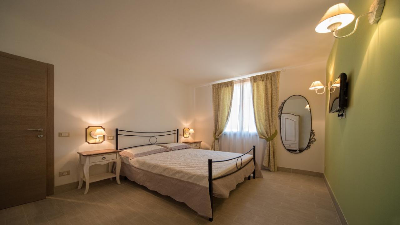 Agriturismo Deni Apartman Cenaia Kültér fotó